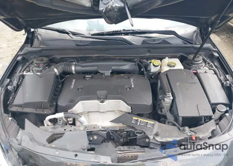 2015 Chevrolet Malibu 1Lz from USA, damaged, VIN 1G11F5SL9FF133703